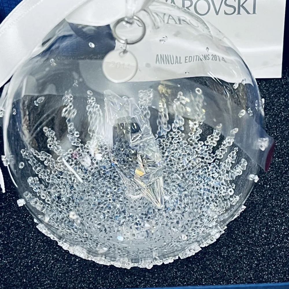 NIB Swarovski Christmas Ball 2014 With Star Inside Crystal Ornament #5059023 - Picture 6 of 6